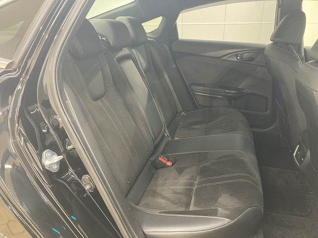 HONDA INSIGHT SEDAN 2019 Image 31