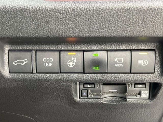 TOYOTA RAV4 HYBRID 4WD 2023 Image 31