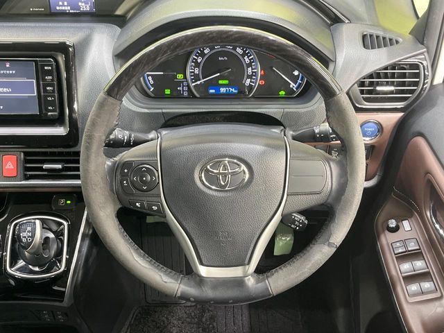 TOYOTA ESQUIRE HYBRID 2015 Image 31