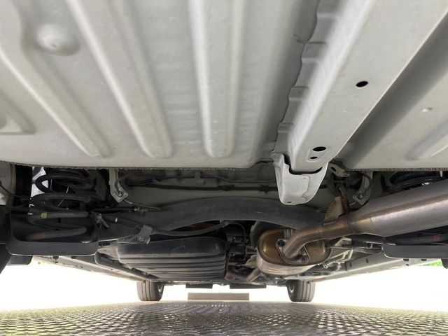 TOYOTA ESQUIRE HYBRID 2015 Image 31