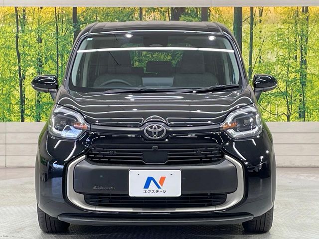 TOYOTA SIENTA HYBRID 2025 Image 31