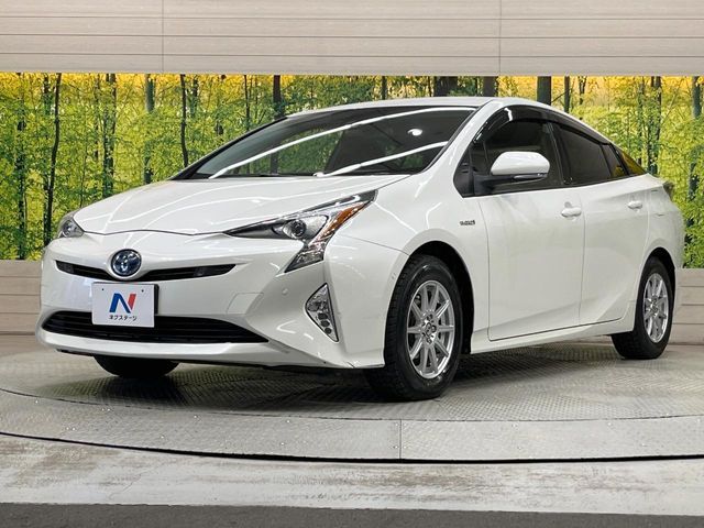 TOYOTA PRIUS 2017 Image 31