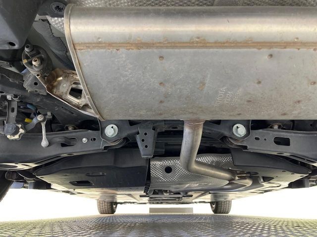 TOYOTA PRIUS 2017 Image 31