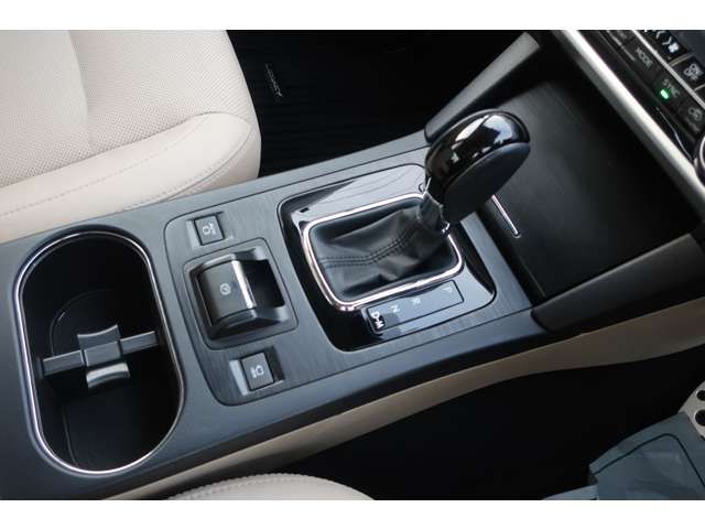 SUBARU LEGACY B4 2019 Image 31