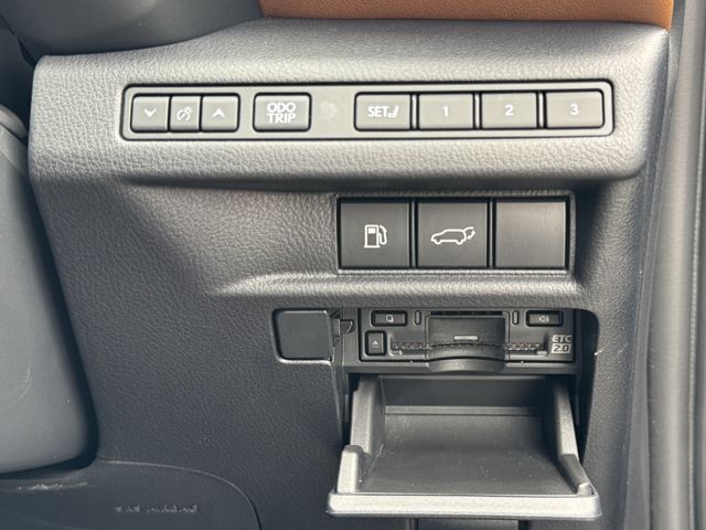 TOYOTA LEXUS LBX 2024 Image 31