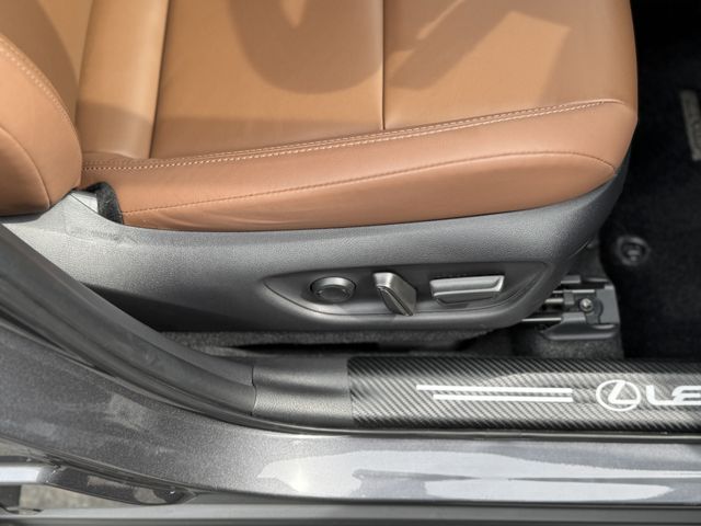 TOYOTA LEXUS LBX 2024 Image 31