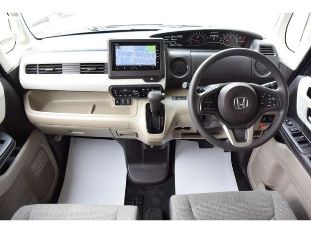 HONDA N BOX 2020 Image 31