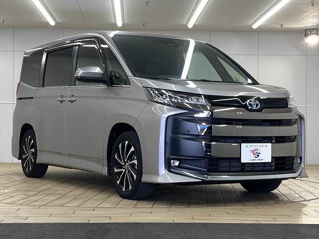 TOYOTA NOAH 2023 Image 31
