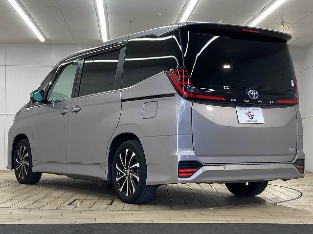 TOYOTA NOAH 2023 Image 31