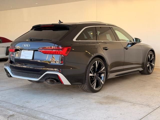 AUDI RS6 AVANT 2023 Image 31
