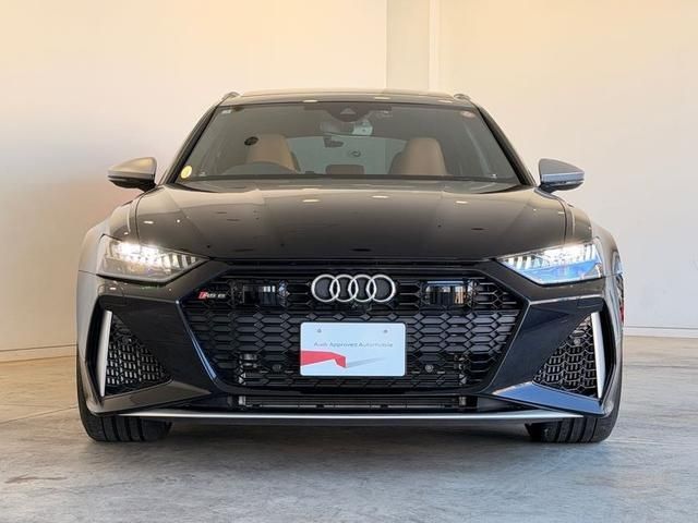 AUDI RS6 AVANT 2023 Image 31