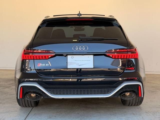 AUDI RS6 AVANT 2023 Image 31