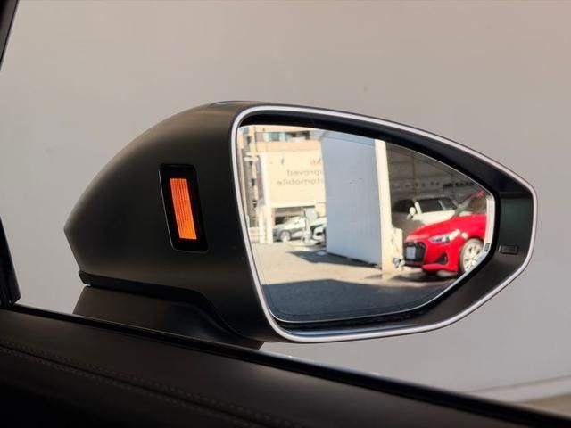 AUDI RS6 AVANT 2023 Image 31