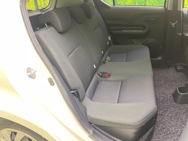 TOYOTA AQUA 2015 Image 31