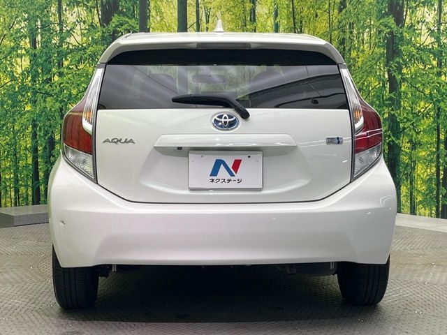 TOYOTA AQUA 2015 Image 31