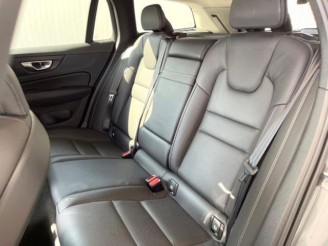 VOLVO V60 CROSS COUN 2020 Image 31