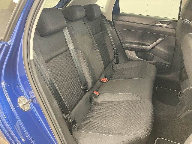 VOLKSWAGEN POLO 2021 Image 31