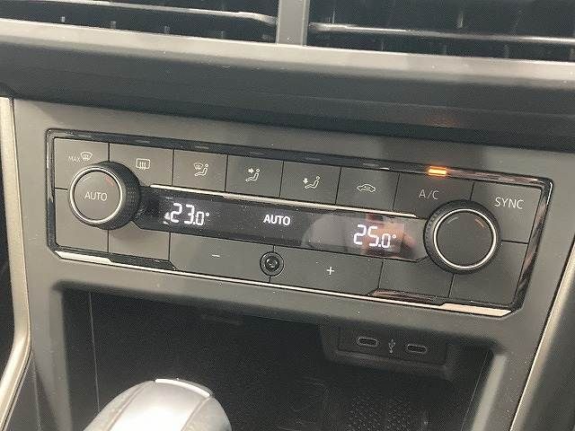 VOLKSWAGEN POLO 2021 Image 31