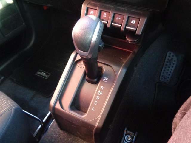 SUZUKI JIMNY SIERRA 2024 Image 31