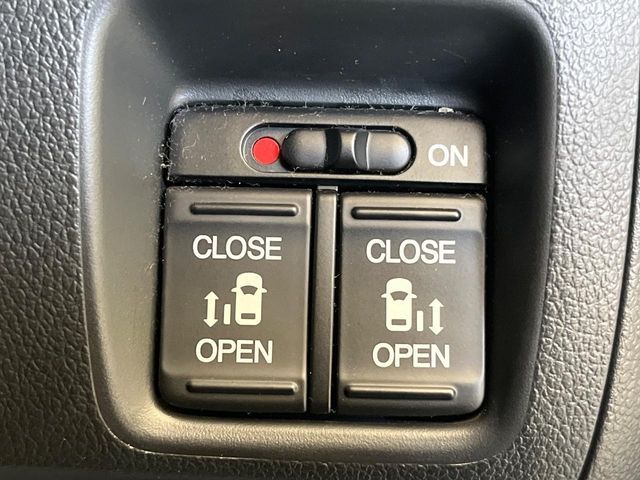 HONDA N BOX CUSTOM 2016 Image 31