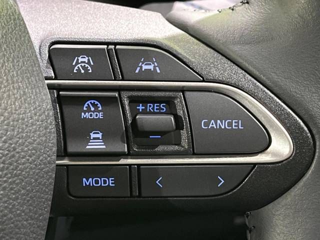 TOYOTA VOXY 2022 Image 31