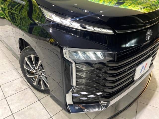 TOYOTA VOXY 2022 Image 31