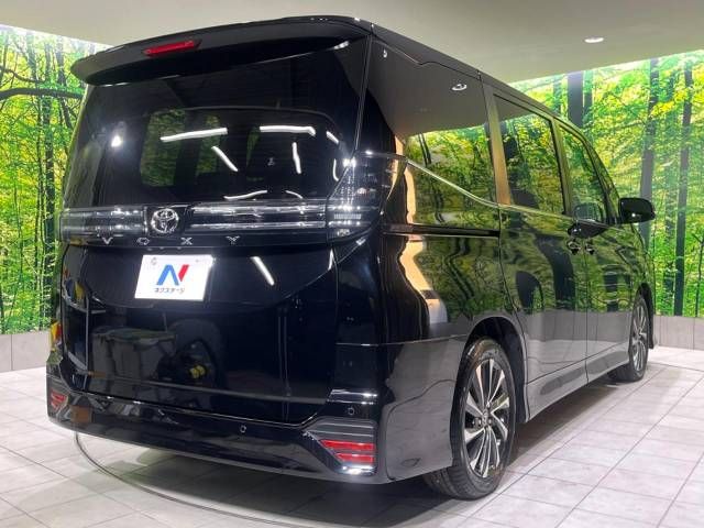 TOYOTA VOXY 2022 Image 31