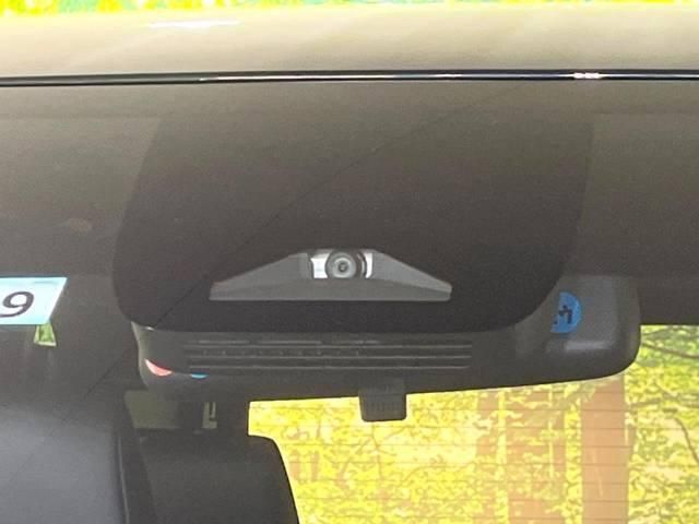 TOYOTA VOXY 2022 Image 31