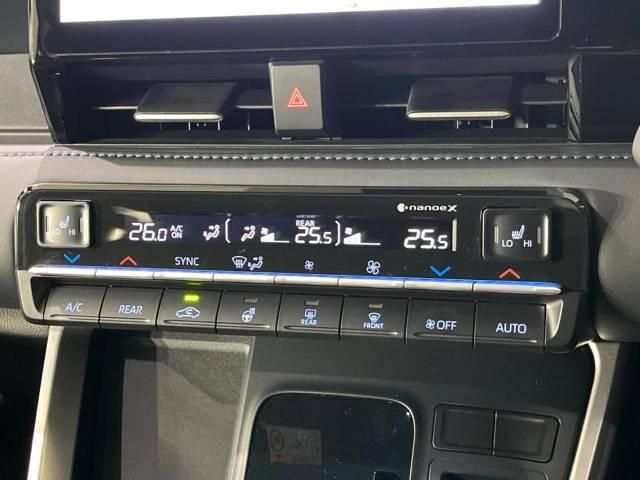 TOYOTA VOXY 2022 Image 31