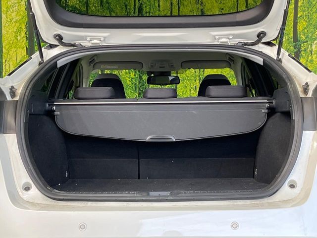 TOYOTA PRIUS 2016 Image 31