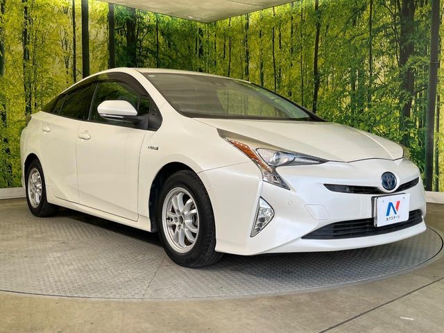 TOYOTA PRIUS 2016 Image 31