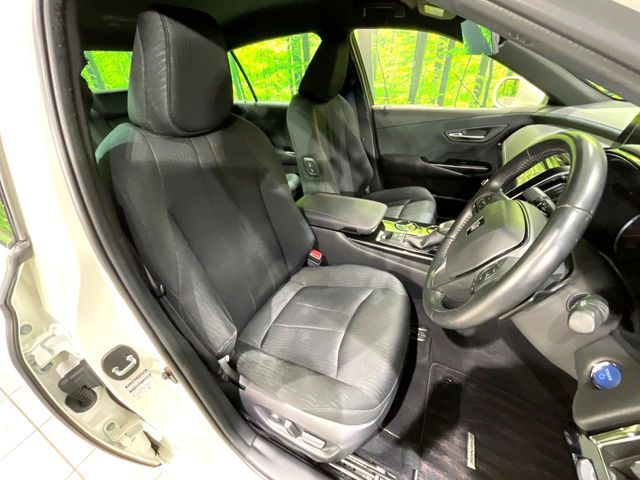 TOYOTA CROWN SEDAN HYBRID 2018 Image 31