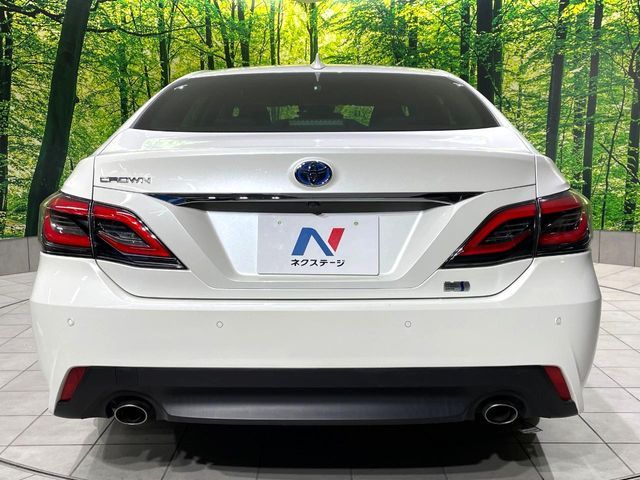 TOYOTA CROWN SEDAN HYBRID 2018 Image 31