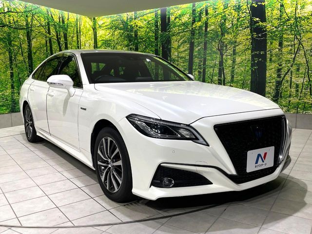 TOYOTA CROWN SEDAN HYBRID 2018 Image 31