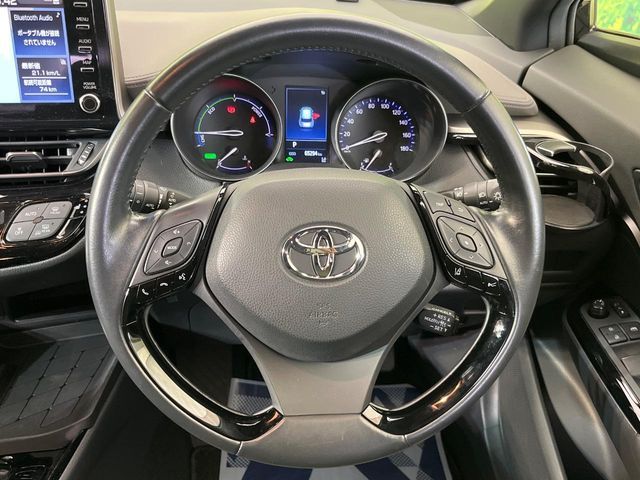 TOYOTA C-HR 2020 Image 31