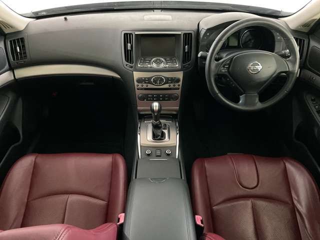 NISSAN SKYLINE 2012 Image 31