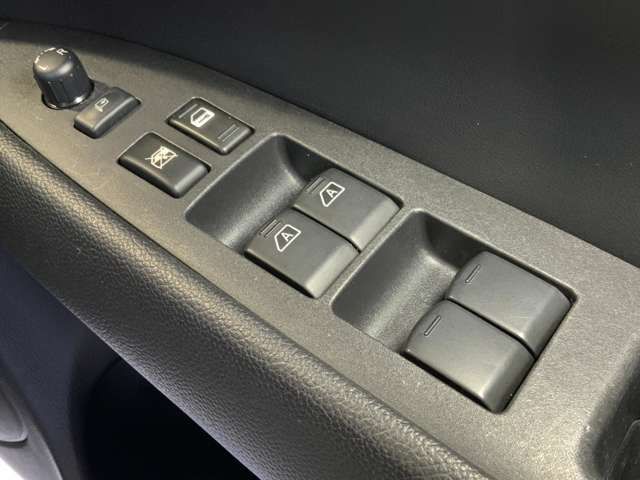 NISSAN SKYLINE 2012 Image 31