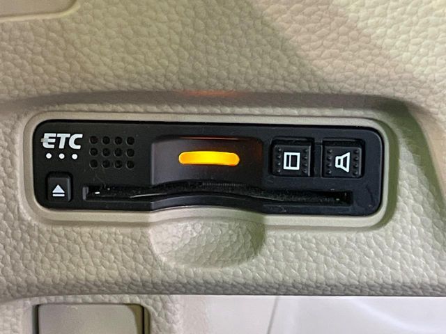 HONDA N BOX 2018 Image 31