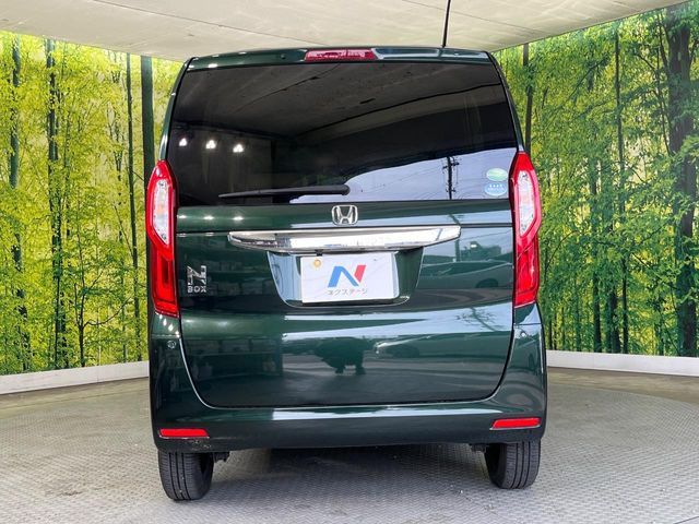 HONDA N BOX 2018 Image 31