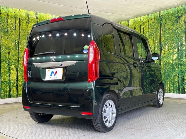 HONDA N BOX 2018 Image 31