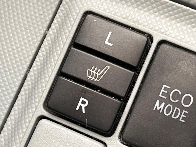 TOYOTA AQUA 2013 Image 31