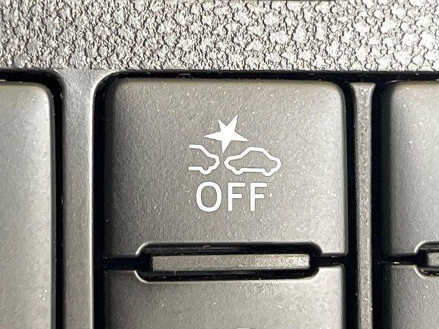 DAIHATSU TANTO CUSTOM 2017 Image 31