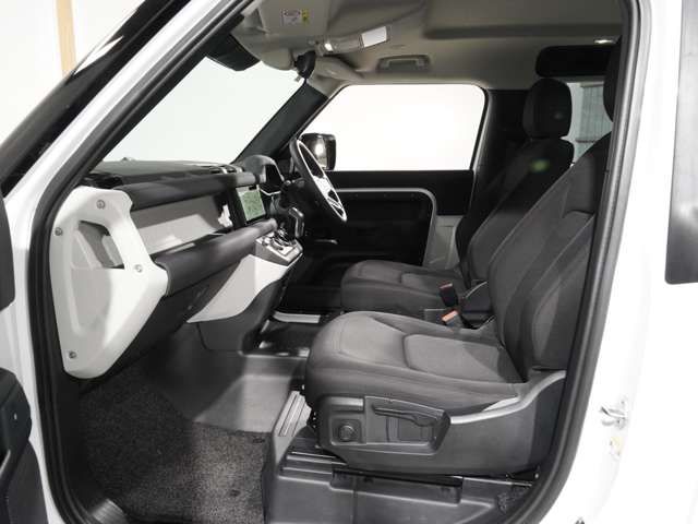 ROVER DEFENDER 2023 Image 31