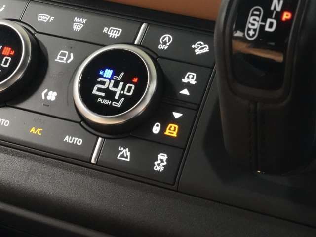 ROVER DEFENDER 2021 Image 31