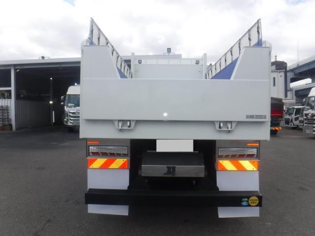 MITSUBISHI FUSOU SUPER GREAT 2024 Image 31