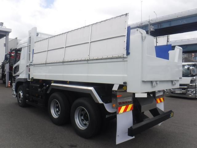 MITSUBISHI FUSOU SUPER GREAT 2024 Image 31