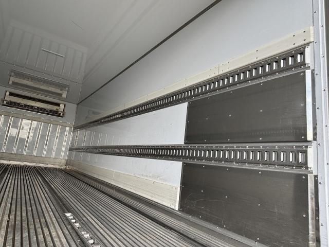 MITSUBISHI FUSOU FIGHTER 2020 Image 31