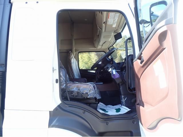 HINO PROFIA 2025 Image 31