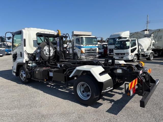 ISUZU FORWARD 2025 Image 31