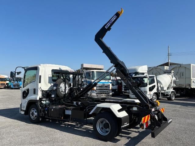 ISUZU FORWARD 2025 Image 31